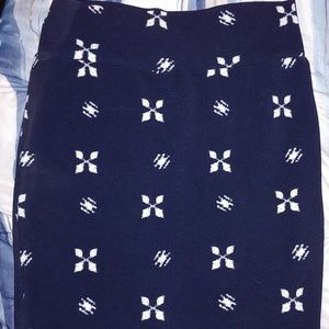 Navy Blue and White Cassie